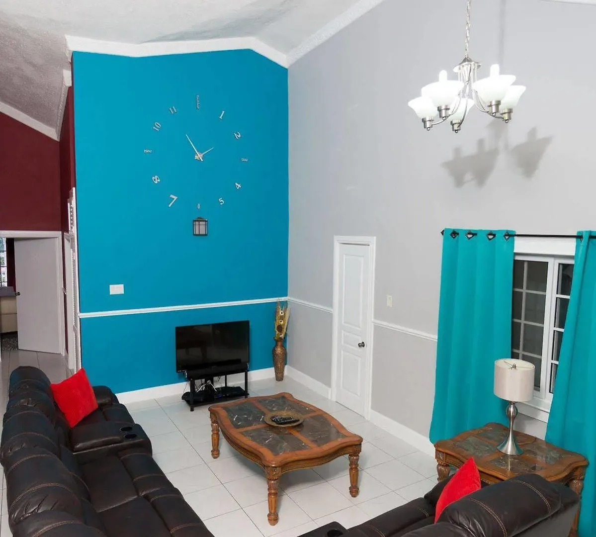 Casa Tianna Guest Apartments Kingston