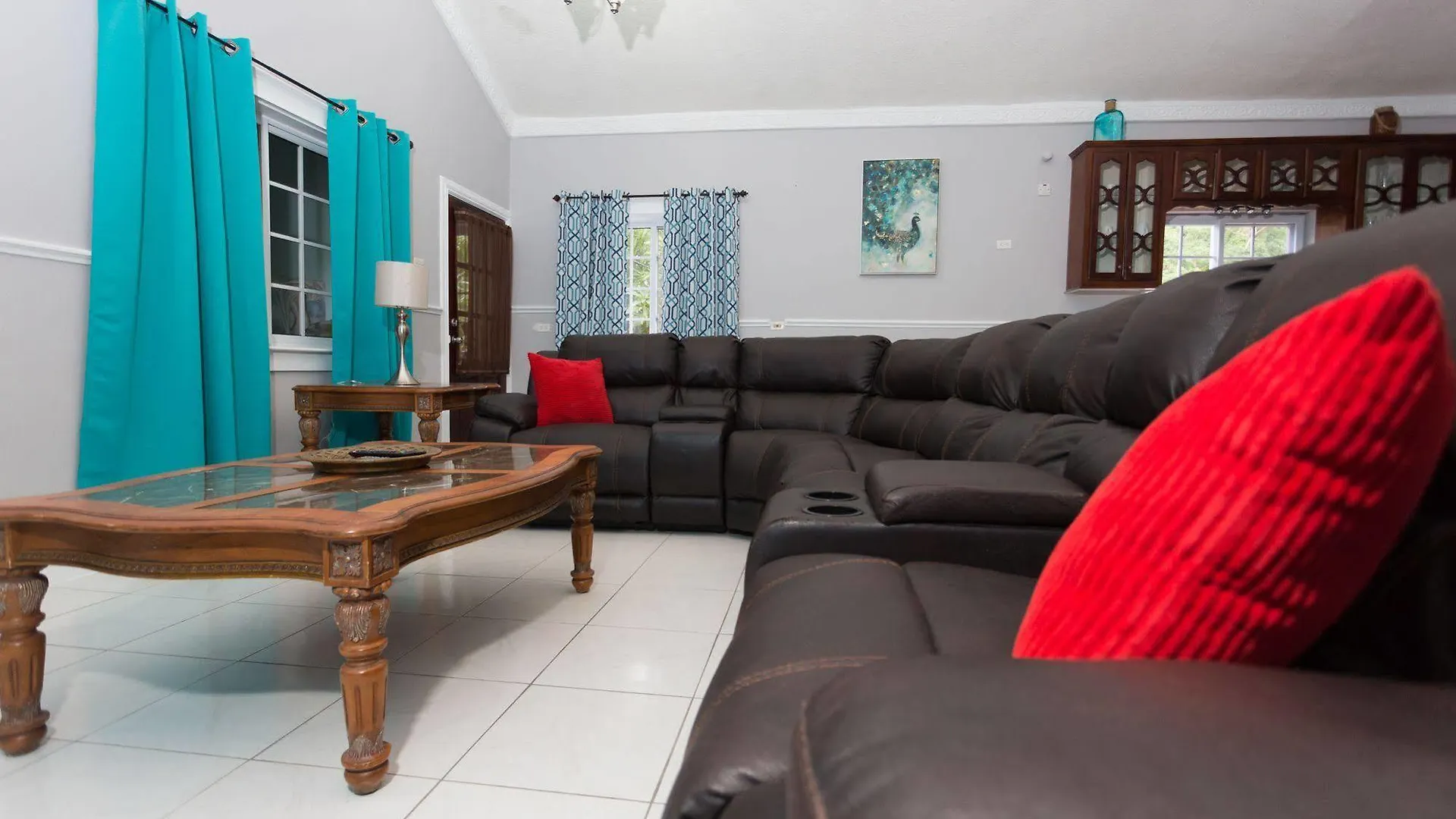 Casa Tianna Guest Apartments Kingston