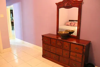 Casa Tianna Guest Apartments Kingston Jamaika