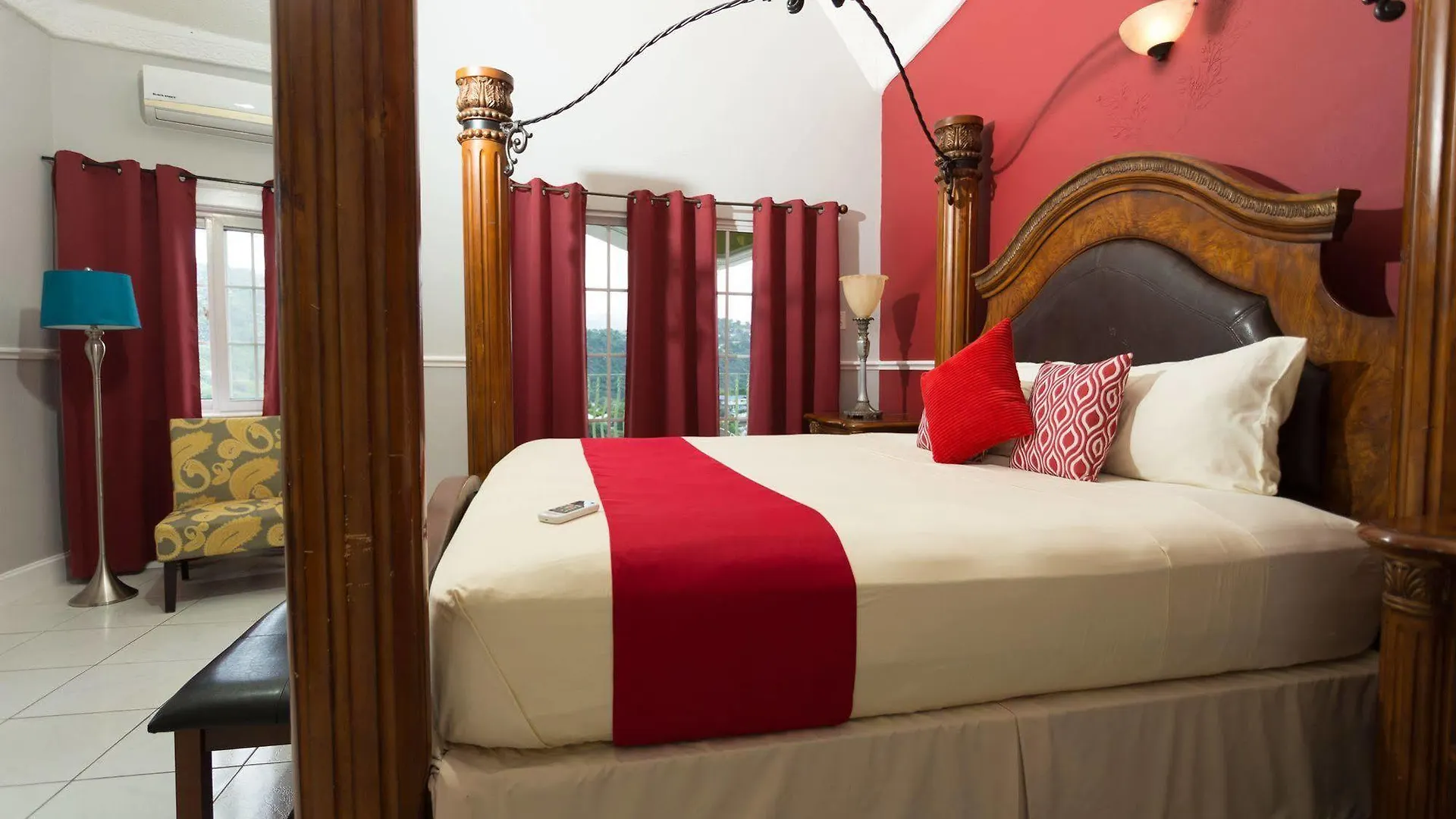 Casa Tianna Guest Apartments Kingston