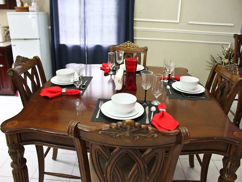 Casa Tianna Guest Apartments Kingston Jamaika
